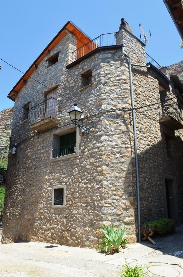 فيلا Casa Corroncui Sant Marti de Canals المظهر الخارجي الصورة